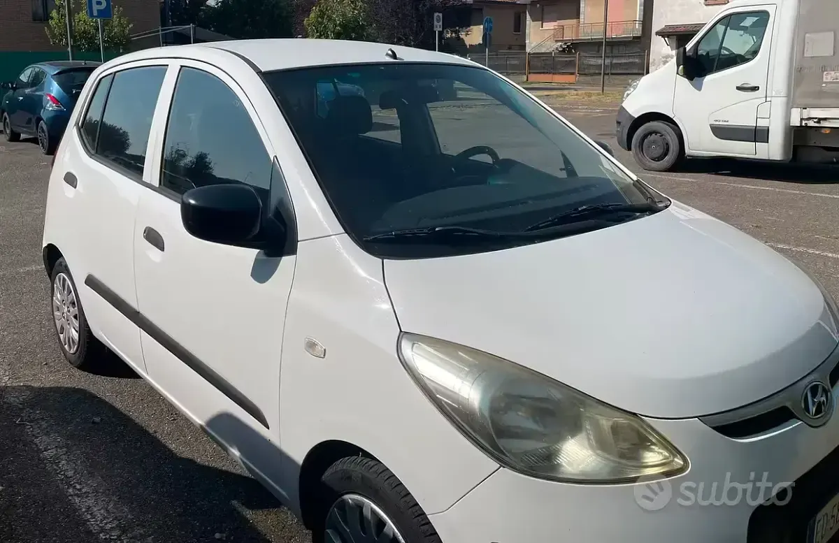 Usata Hyundai i10 66 CV (48 kW) 2010 Bianco Utilitaria