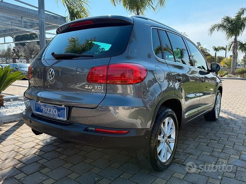 Usata VW Tiguan Sportline 140 CV (102 kW) 2014 Grigio SUV
