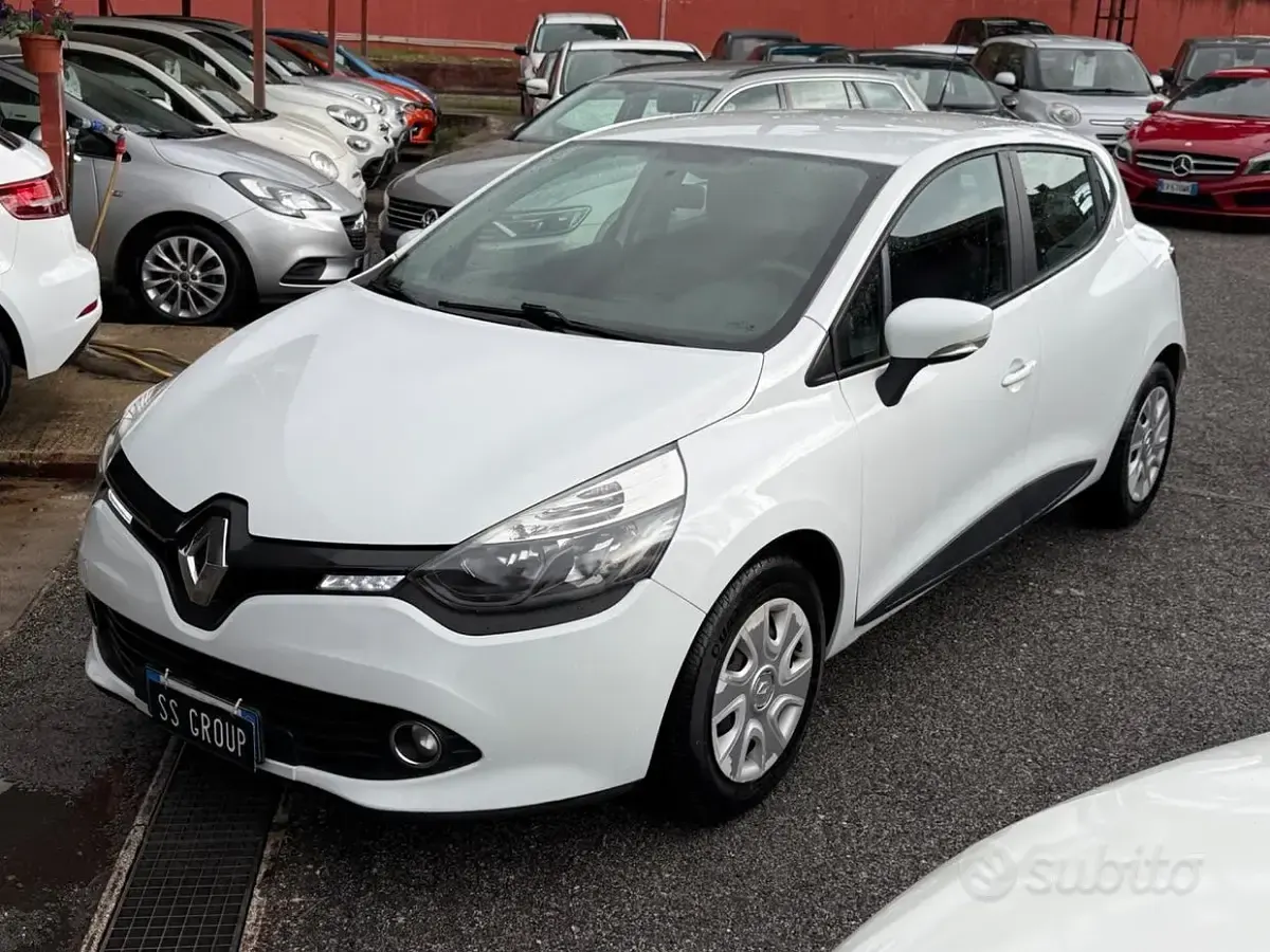 Usata Renault Clio IV 72 CV (52 kW) 2014 Bianco Berlina