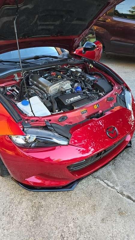 Usata Mazda MX5 Inclusive 160 CV (117 kW) 2017 Rosso Cabrio