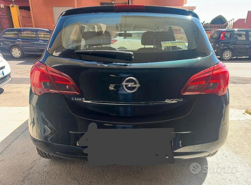 Usata Opel Corsa 95 CV (69 kW) 2015 Verde Utilitaria