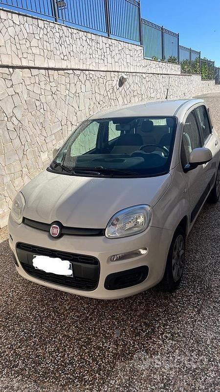 Usata Fiat Panda Pop 80 CV (58 kW) 2015 Bianco Utilitaria