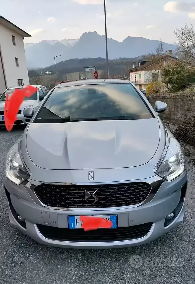 Usata DS Automobiles DS5 120 CV (88 kW) 2015 Grigio Utilitaria