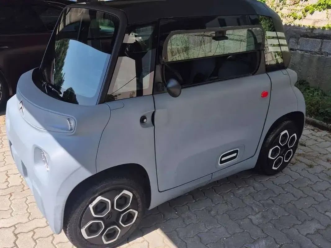 Usata Citroën AMI 2023 Grigio Berlina