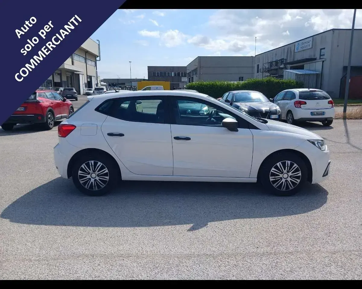 Usata Seat Ibiza Reference 90 CV (66 kW) 2019 Bianco Utilitaria