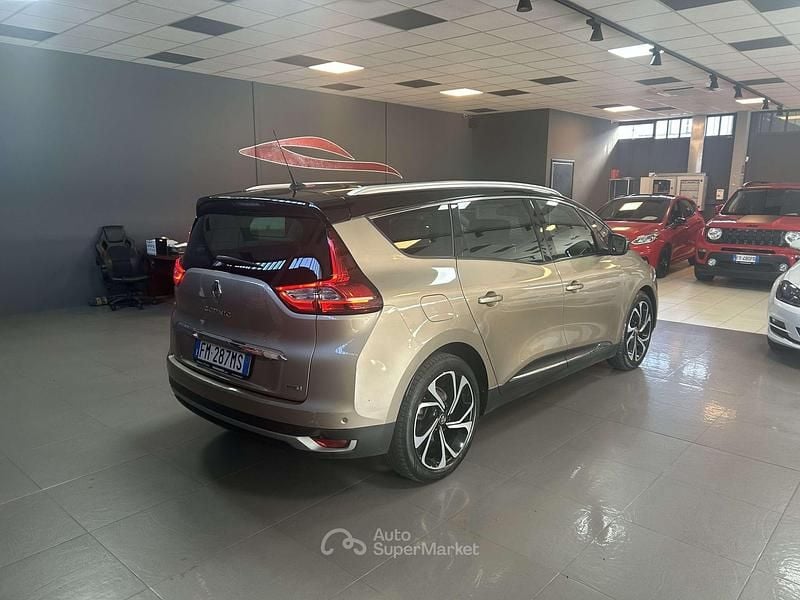 Usata Renault Grand Scénic IV Bose Edition 110 CV (80 kW) 2018 Grigio Monovolume
