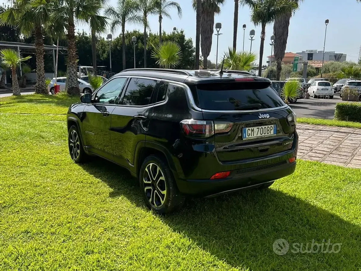 Usata Jeep Compass Limited 131 CV (96 kW) 2022 Nero SUV