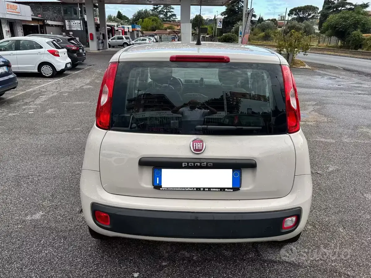 Usata Fiat Panda Easy 69 CV (50 kW) 2017 Beige Utilitaria