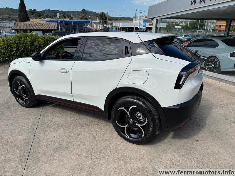 Nuova Alfa Romeo GT Junior Edizione Speciale 135 CV (99 kW) 2025 Bianco SUV