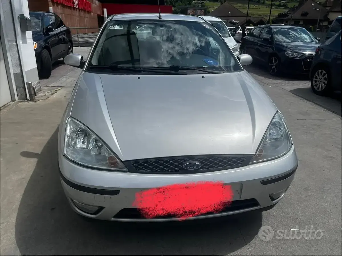 Usata Ford Focus 2004 Grigio Utilitaria