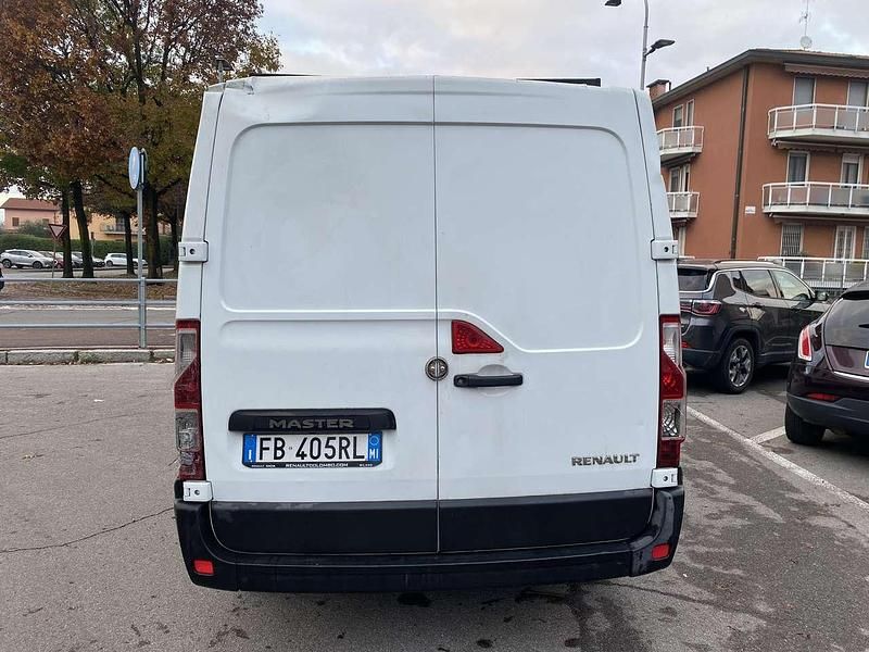 Usata Renault Master 125 CV (91 kW) 2015 Bianco Furgone