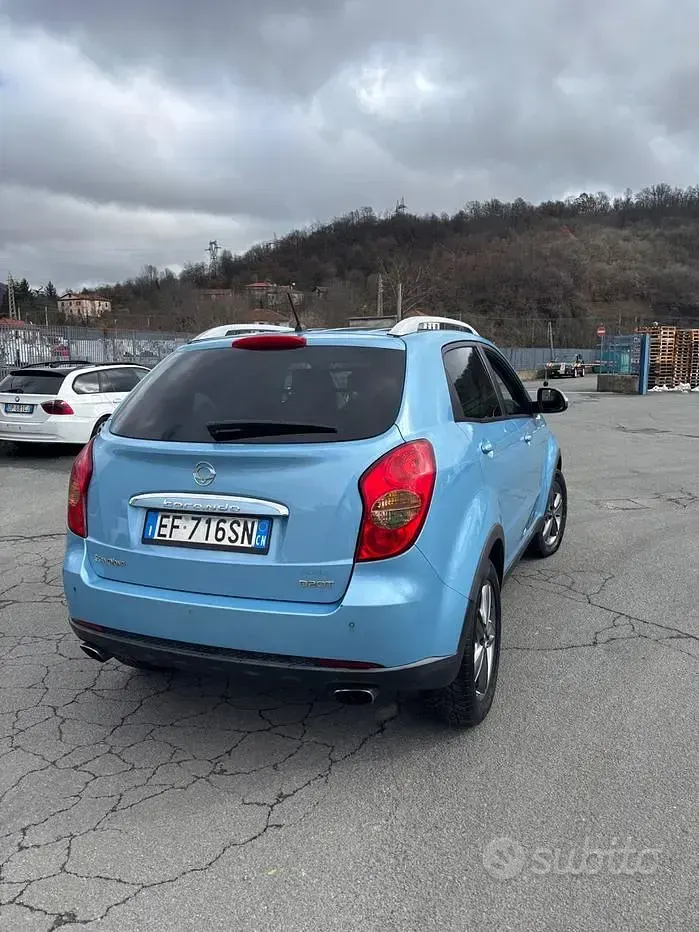 Usata SsangYong Korando 175 CV (128 kW) 2011 Bluazzurro SUV
