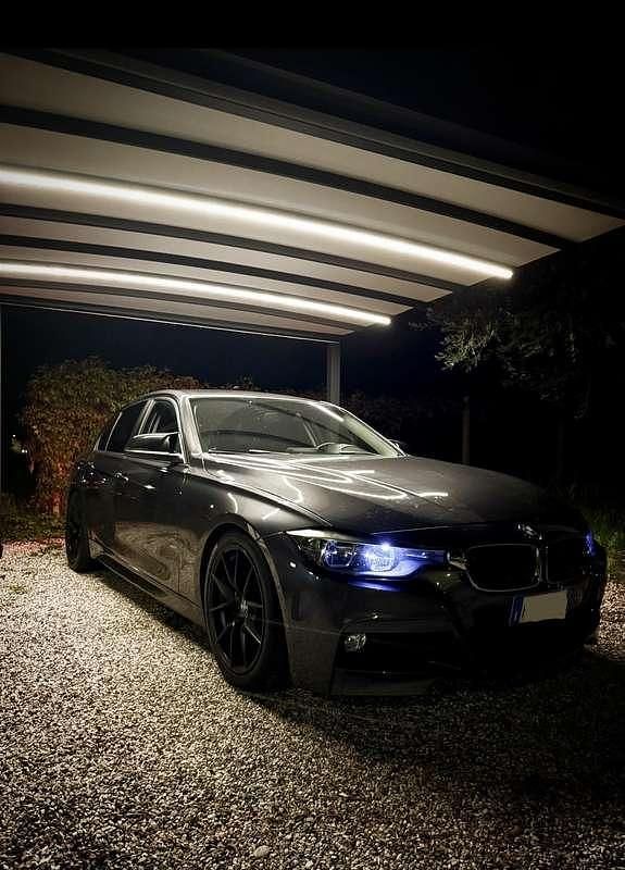 Usata BMW 318 Gran Turismo M Sport 143 CV (105 kW) 2015 Grigio Coupé