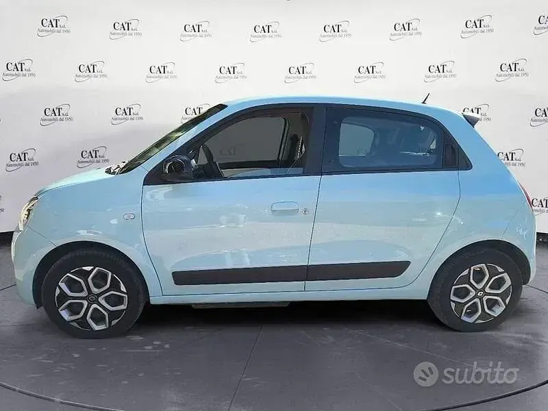 Usata Renault Twingo Equilibre 30 kW (42 CV) 2022 Blu Utilitaria