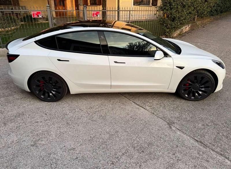 Usata Tesla Model 3 Performance 155 kW (211 CV) 2021 Bianco Berlina