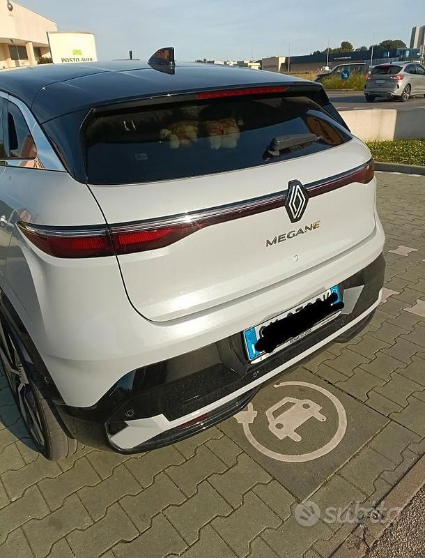 Usata 2022 Renault Mégane IV | 23.000 € (Buon prezzo) - Immagine 1/4