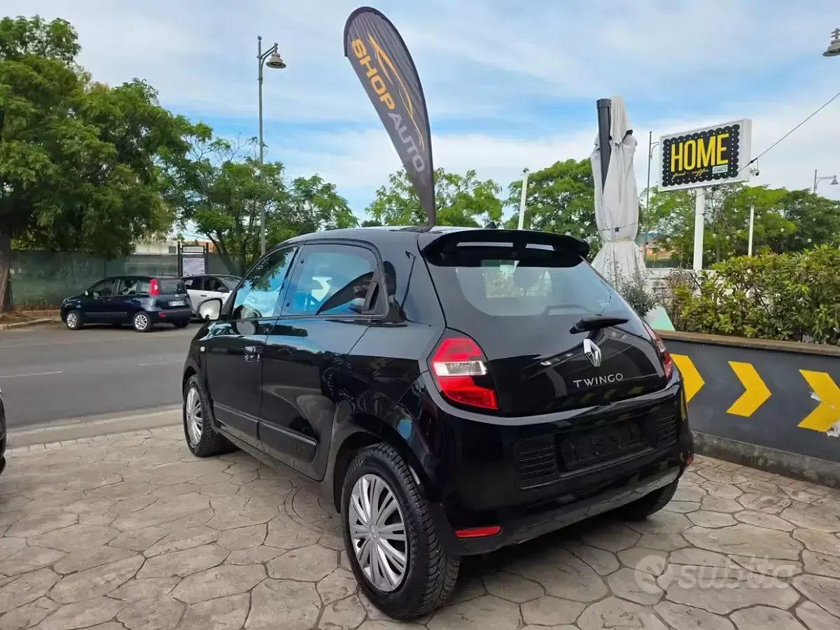 Usata Renault Twingo Life 69 CV (50 kW) 2016 Nero Utilitaria