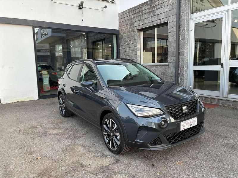 Nuova Seat Arona Style 95 CV (69 kW) 2025 Grigio SUV