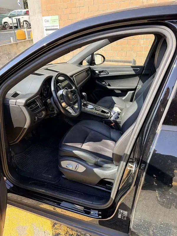 Usata Porsche Macan 245 CV (180 kW) 2020 Nero SUV