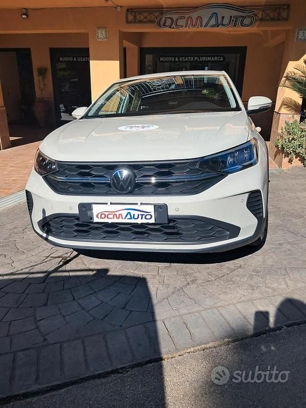 Usata VW Taigo Life 95 CV (69 kW) 2022 Grigio SUV