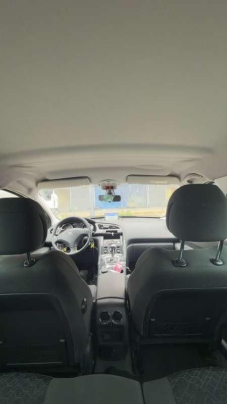 Usata Peugeot 3008 Business-Line 156 CV (114 kW) 2014 Grigio Station wagon