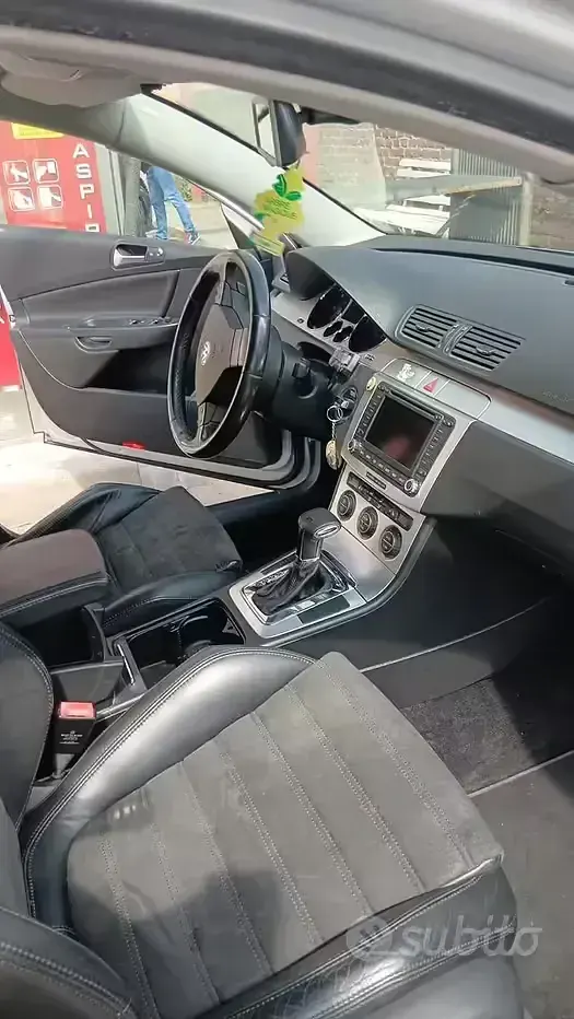 Usata VW Passat 140 CV (102 kW) 2006 Grigio Station wagon