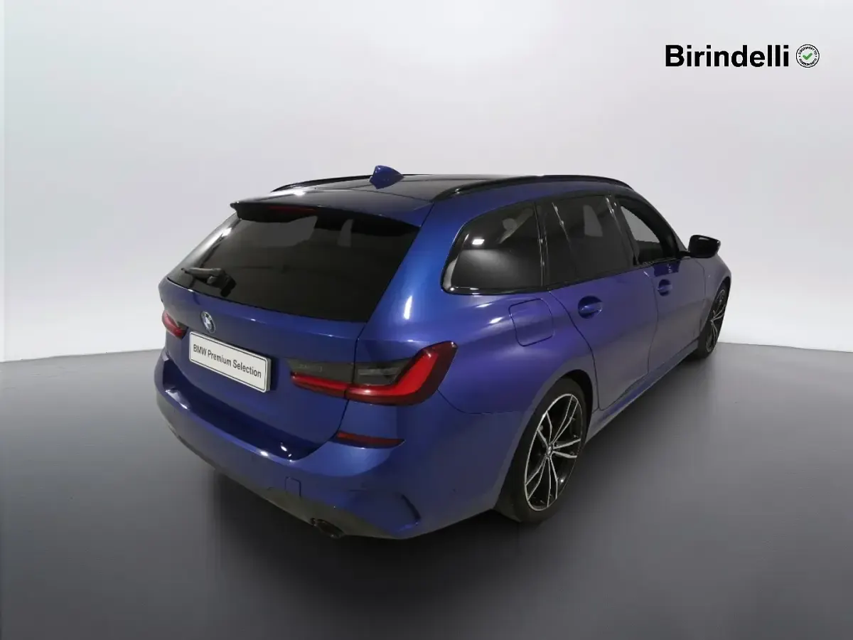 Usata BMW 320 M Sport 190 CV (139 kW) 2022 Portimao blue metallizzato Station wagon