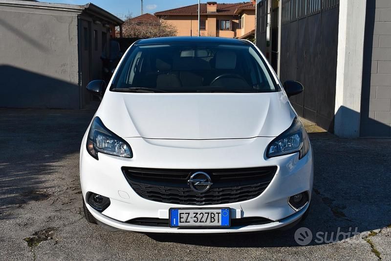 Usata Opel Corsa 75 CV (55 kW) 2015 Bianco Utilitaria