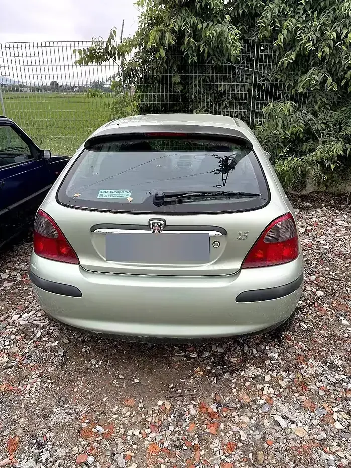 Usata Rover 25 103 CV (75 kW) 2000 Verde Utilitaria