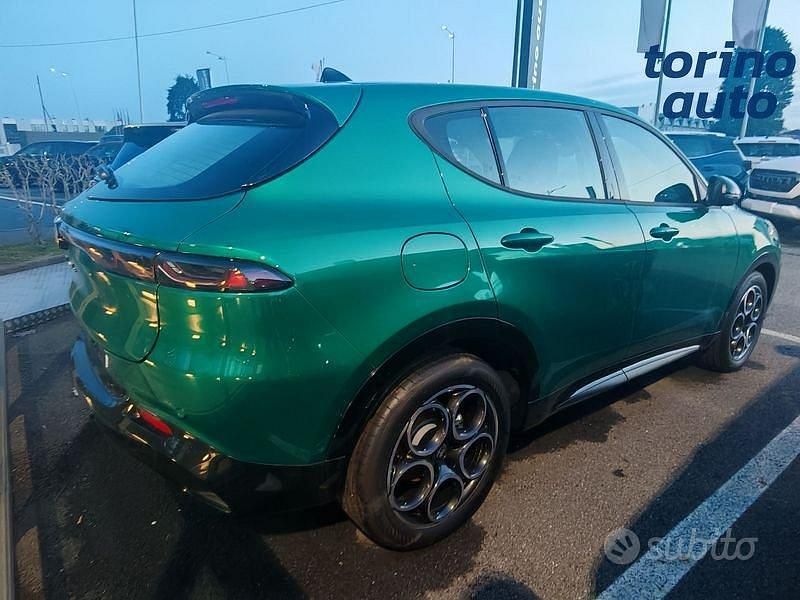Nuova Alfa Romeo Tonale Sprint 160 CV (117 kW) 2025 Verde SUV