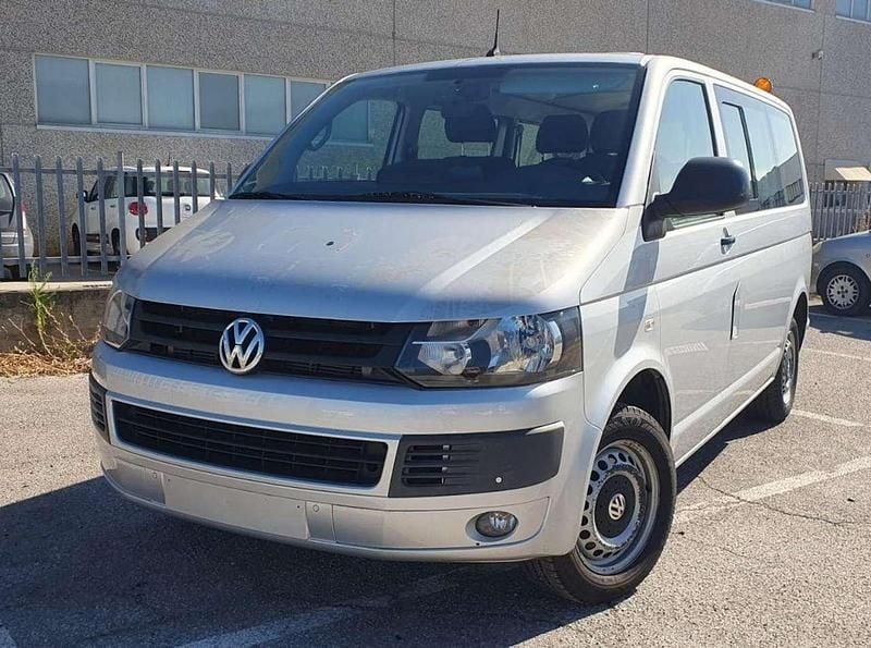 Grigio chiaro Usata 2013 VW T5 Furgone | 14.400 € (Super prezzo) - Immagine 1/4