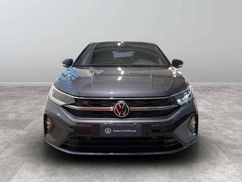 Usata VW Taigo R-line 110 CV (80 kW) 2023 Smoky grey metallizzato nero SUV