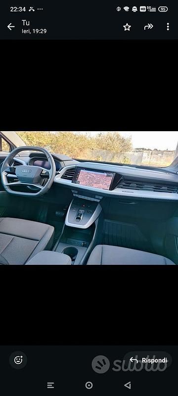 Usata Audi Q4 e-tron 194 kW (265 CV) 2022 Grigio SUV