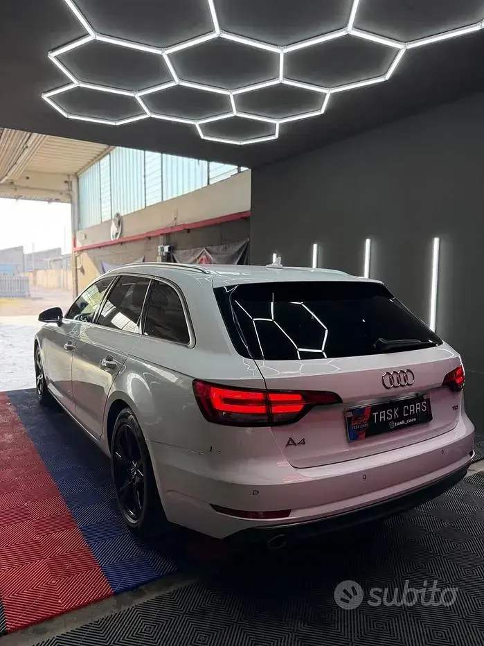 Usata Audi A4 Sport 122 CV (89 kW) 2018 Bianco Station wagon