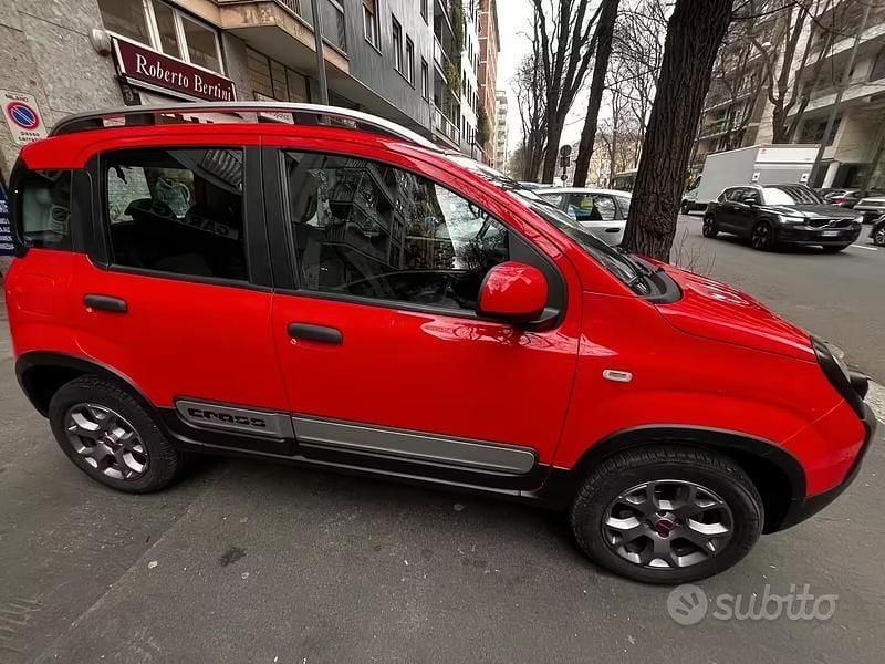 Usata Fiat Panda Cross Cross 95 CV (69 kW) 2017 Rosso Utilitaria