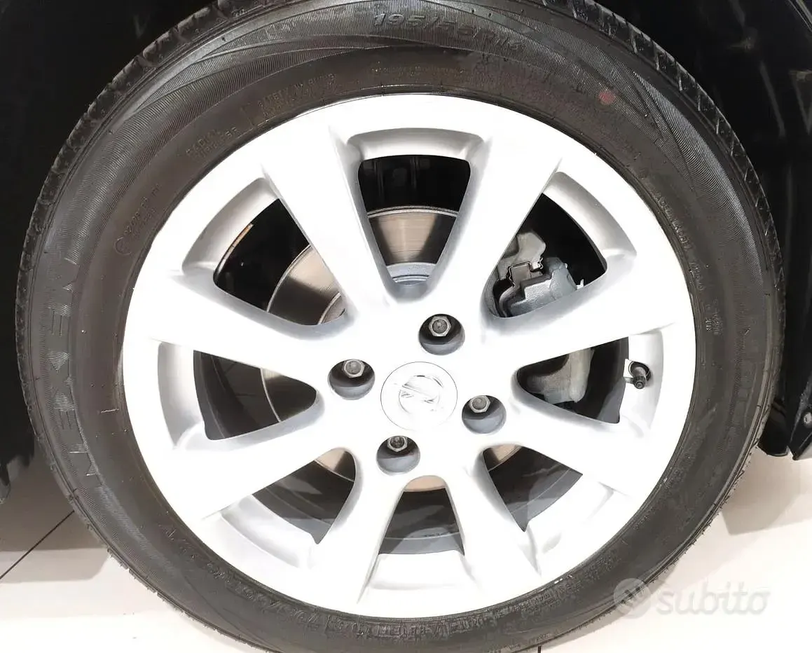 Usata Opel Corsa Edition 75 CV (55 kW) 2022 Nero Utilitaria