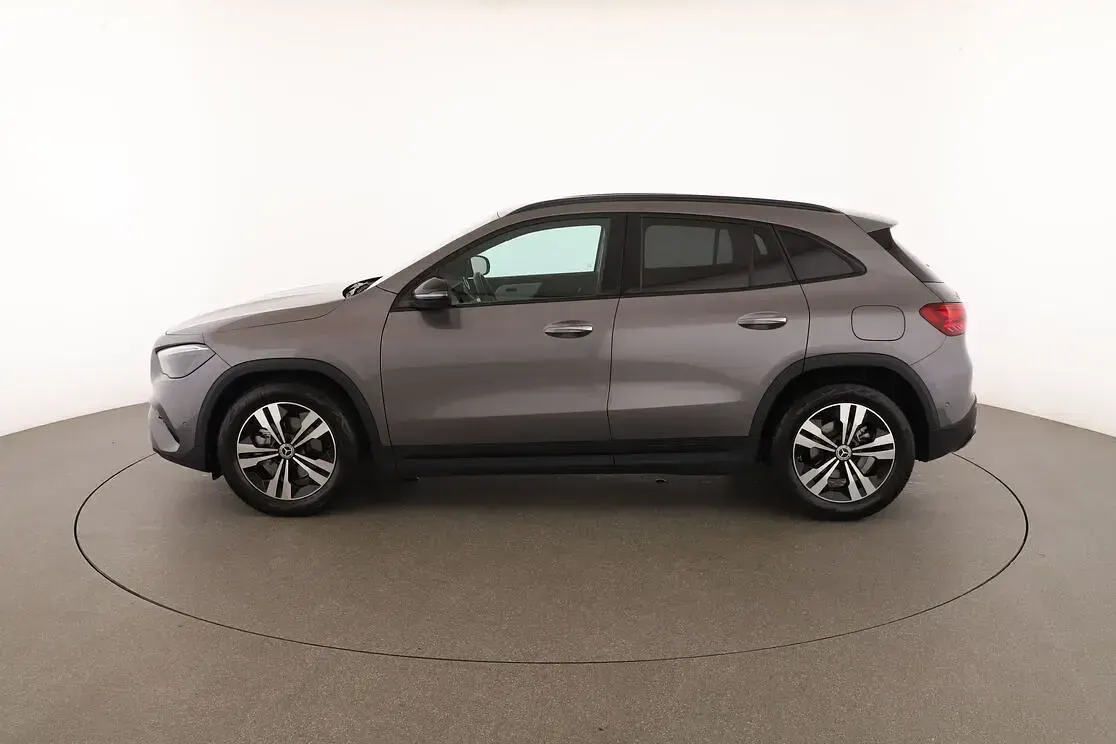 Usata Mercedes GLA180 Progressive 116 CV (85 kW) 2024 Grigio SUV