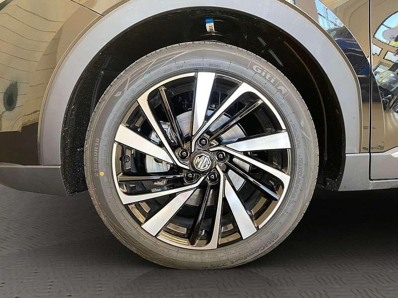 Nuova MG ZS Luxury 197 CV (144 kW) 2026 Nero SUV