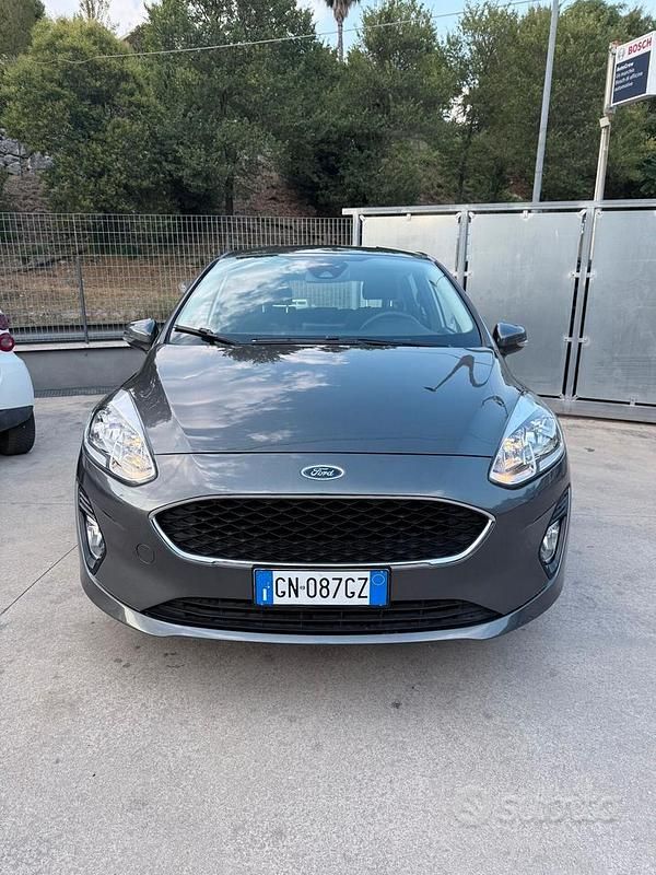 Usata Ford Fiesta Business Edition 86 CV (63 kW) 2019 Grigio Utilitaria