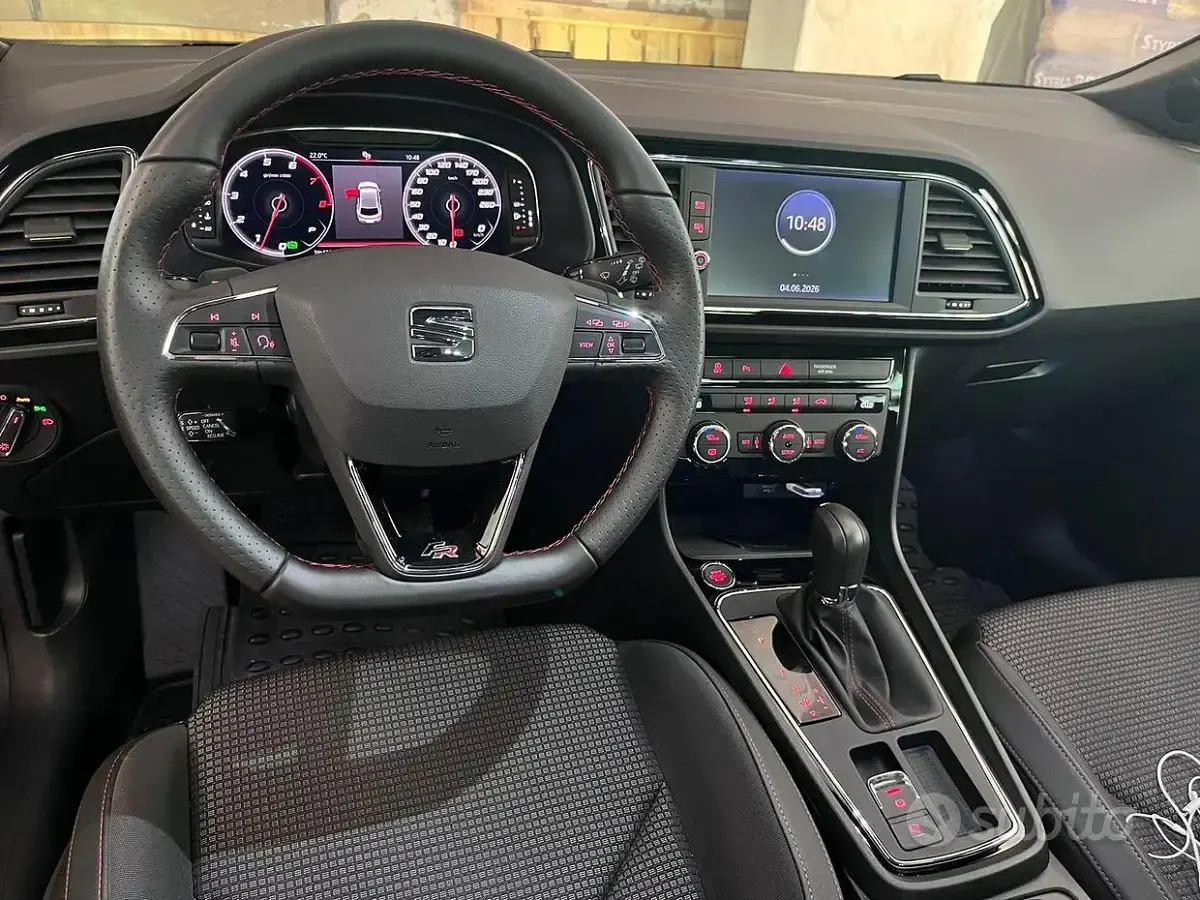 Usata Seat Leon FR 150 CV (110 kW) 2019 Grigio Station wagon