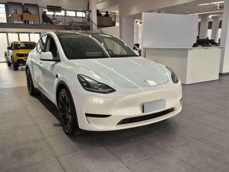 Usata Tesla Model Y 88 kW (120 CV) 2022 Bianco SUV