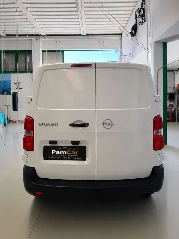 Usata Opel Vivaro-e Combi 102 CV (75 kW) 2023 Monovolume