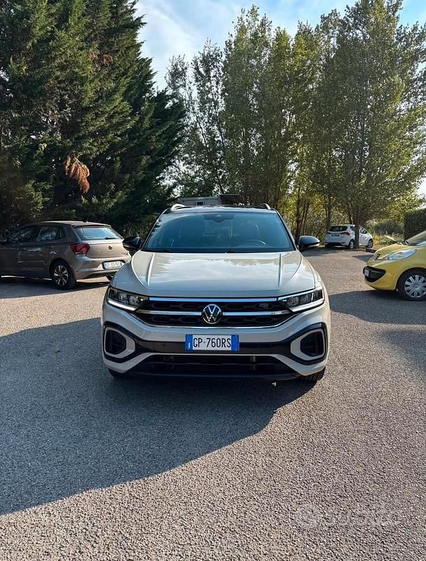 Usata VW T-Roc R-line 110 CV (80 kW) 2023 SUV