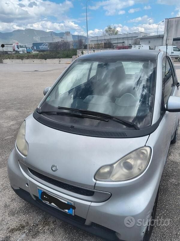 Usata 2007 Smart ForTwo Coupé Utilitaria | 1700 € (Ottimo prezzo) - Immagine 1/2