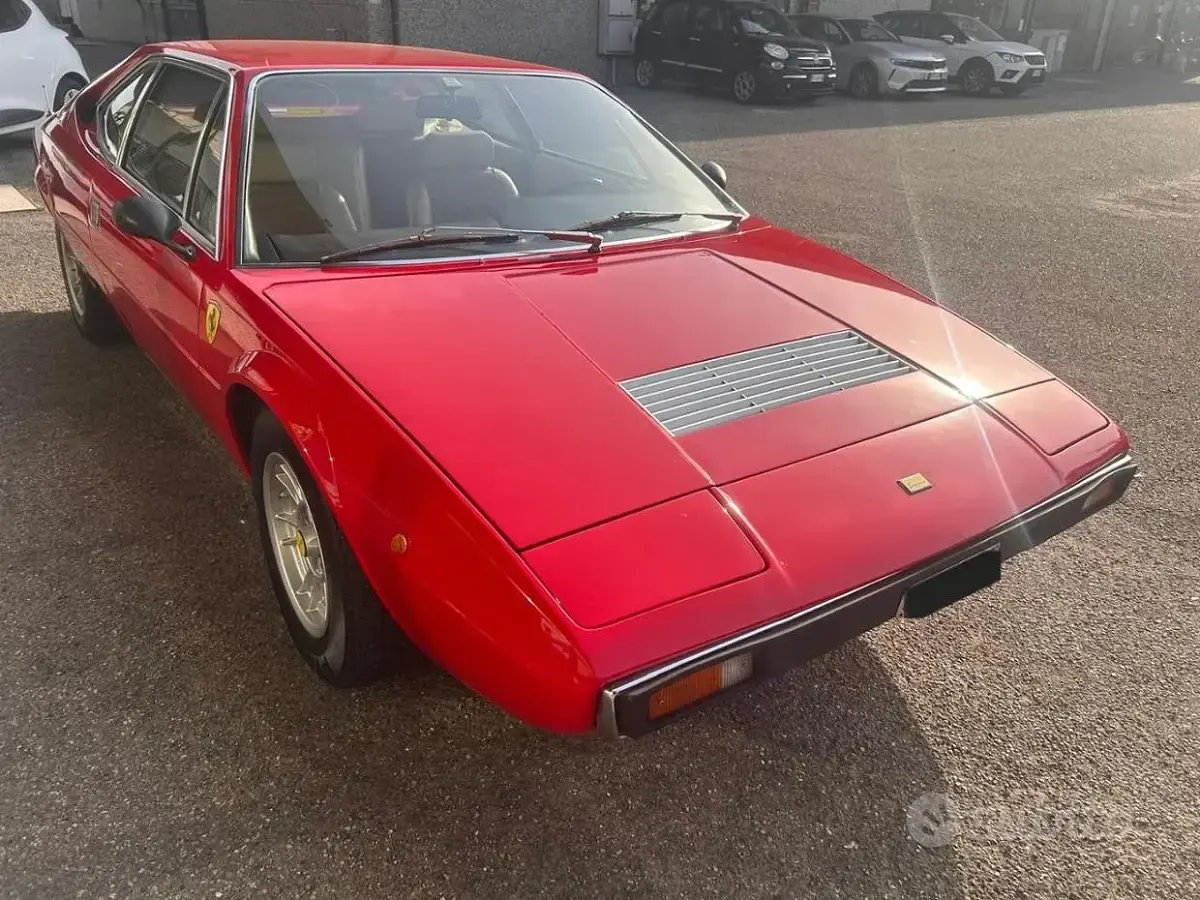 Usata Ferrari Dino GT4 170 CV (125 kW) 1970 Rosso Coupé