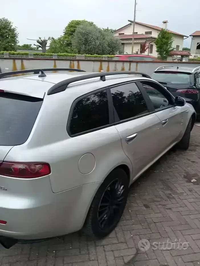 Usata Alfa Romeo 159 200 CV (147 kW) 2006 Grigio Station wagon