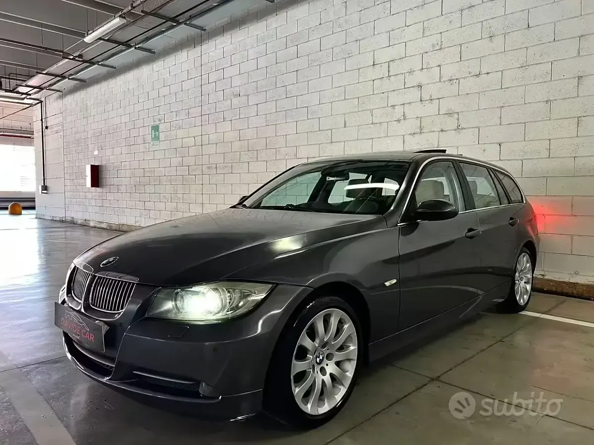 Usata BMW 330 232 CV (170 kW) 2007 Grigio Station wagon