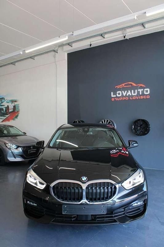 Usata BMW 116 Advantage 116 CV (85 kW) 2022 Nero Utilitaria