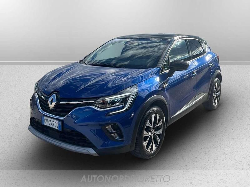 Usata Renault Captur Techno 91 CV (66 kW) 2024 Blu/azzurro SUV