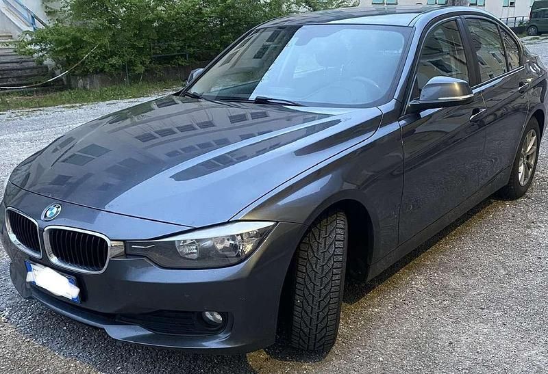 Usata BMW 316 Luxury Line 116 CV (85 kW) 2012 Berlina